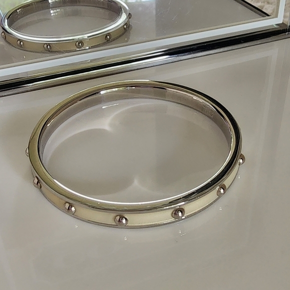 NWOT Coach Silver Bangle - Picture 3 of 8